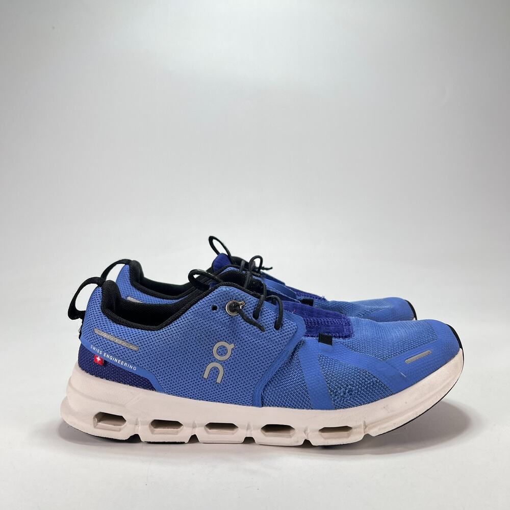 On Running Cloud Sky Youth Boys Blue White Running Shoes Youth Size 5.5